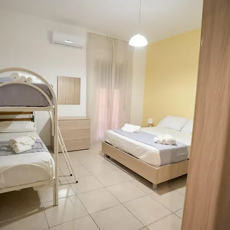 Lägenhet Vacanze D'amare Marina di Schiavonea