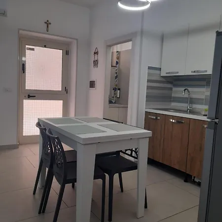 Vacanze D'amare Apartment